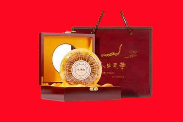 诚信求购:长沙开福区高价回收冬虫夏草是按克吗
